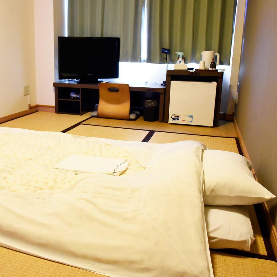 Hatago Hashimoto Ōzu Buitenkant foto