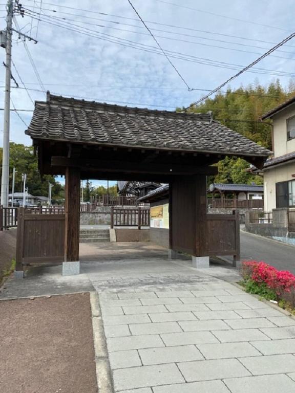 Hatago Hashimoto Ōzu Buitenkant foto